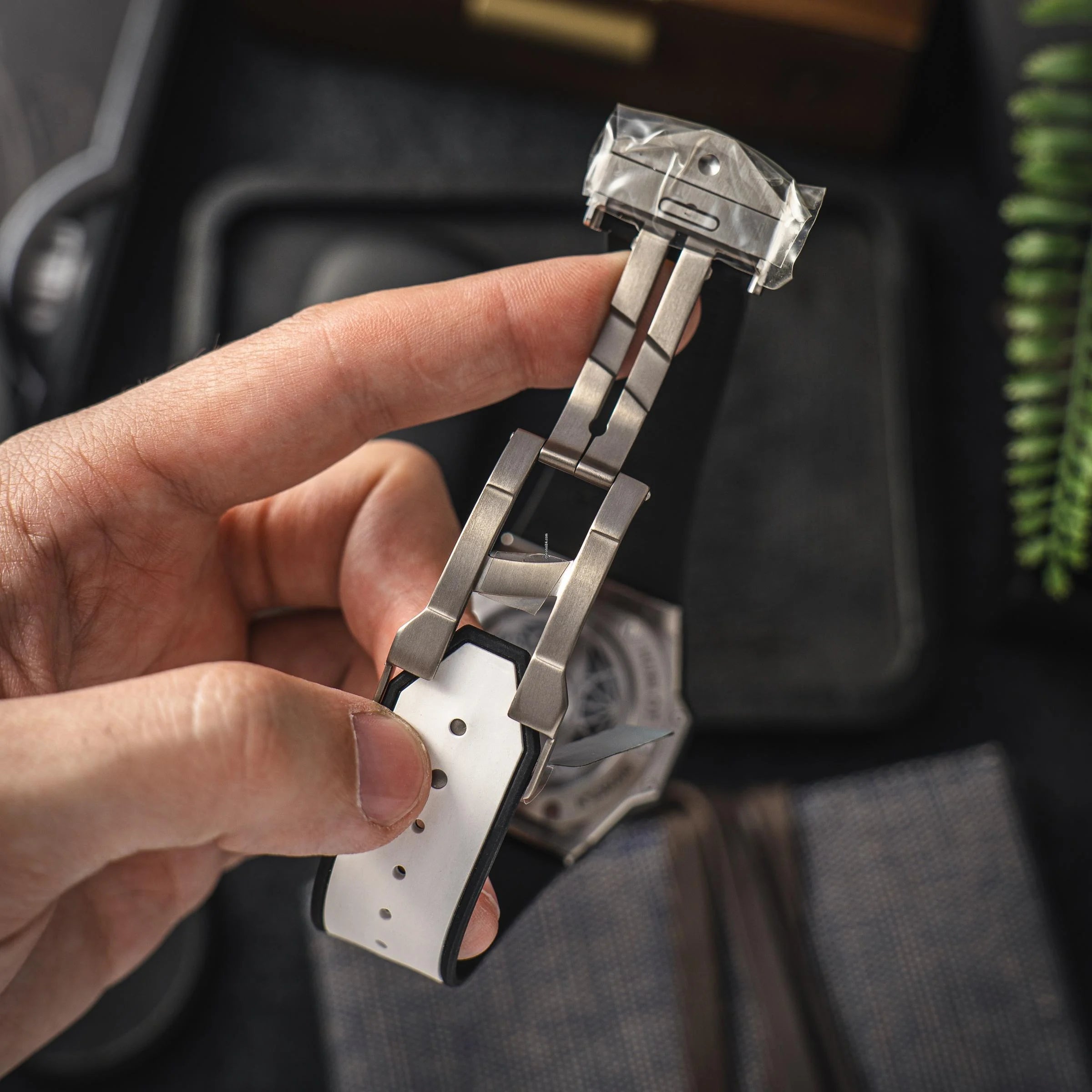 Relógio Big Bang Master Grade Full Sphire Glsss H